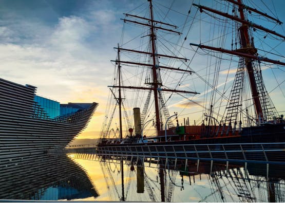 dundee v&a museum and the RRS discovery ship