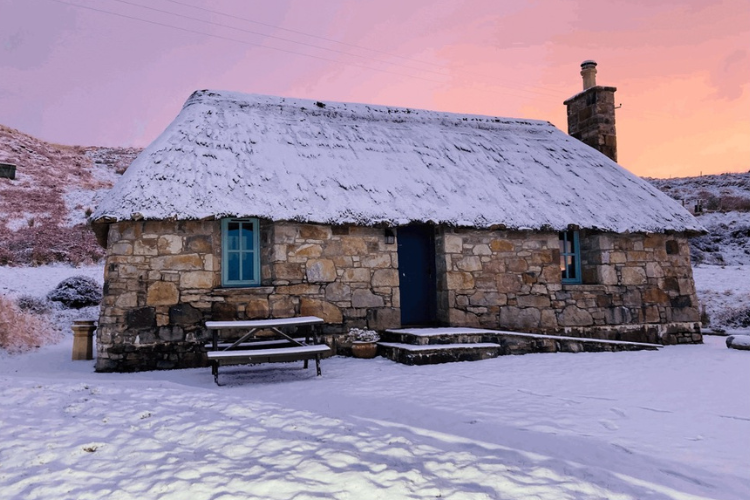 An Nead, Snowy Cottage in Skye