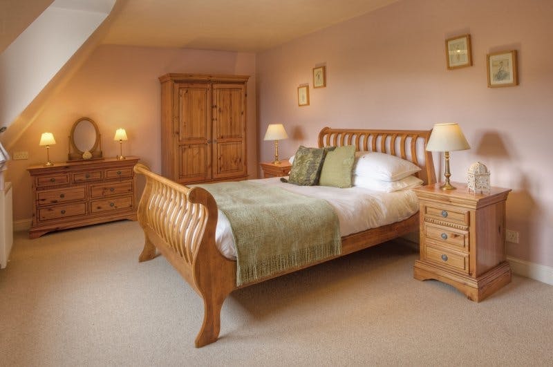 The Uplands apt - double bedroom